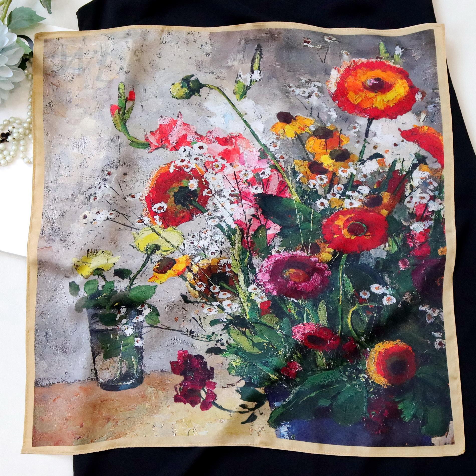 15油画花瓶卡其边.jpg