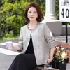 Nova jaqueta nacional de moda estilo chinês para mães, novo modelo primavera e outono 2026, jaqueta superior pequena de luxo de alta qualidade estilo Chanel para maiores de 50 anos