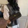 Bolsa de Axila de Luxo para Mulheres 2025 Nova Bolsa para o Trabalho e Trajeto Bolsa Baguete de Nicho Bolsa Carteiro Satchel Retro Bolsa de Ombro
