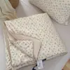 Juego de Cuatro Piezas de Colcha de Verano de Hielo de Seda, Algodón y Lino, Grado Materno e Infantil Clase A, Estilo Ins, Refrigerante, Hielo de Seda, Lavable a Máquina, Fina para Aire Acondicionado