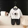 Nueva sudadera de manga larga para niños de primavera y otoño y conjunto informal de pantalones largos estilo coreano para niños