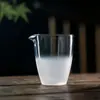 Atomización de producción vidrio taza macho Taza de taller esmerilada japonesa Taza de feria niebla de nube accesorios para juego de té gongfu dispensador de té