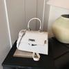 Bolsos Populares Transfronterizos para Mujer 2026 Nuevo de Moda con Textura Bolso de Mano Kelly Hombro Cruzado Bolso Cuadrado Pequeño
