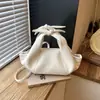 Bolsa tote de nicho com textura de alta qualidade, bolsa crossbody estilo dumpling, nova moda 2026 doce e cool, bolsa de ombro/axila para o dia a dia