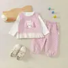 Conjunto de tres piezas para niña de otoño: Vestido sin mangas con estampado de corazones rosas, camiseta interior y pantalones hasta el tobillo - atuendo de otoño para bebés y niños pequeños