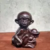 Ornamentos de Macaco de Ébano Esculpido Três-em-Um Macaco do Zodíaco Chinês Doze Macaco de Madeira Decoração para Casa Escritório Artesanato Presentes