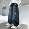 Jeans de Moda Outono 2026 para Meninos Crianças Pequenas, Médias e Grandes Calças Longas Casuais com Personalidade Largas Primavera Outono Bonito Tendência