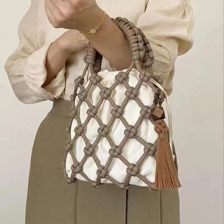 4483dc33044022979907e5c124f143