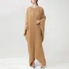 Vestido plisado de manga murciélago holgado talla grande, nuevo vestido tipo capa de moda europea y americana para comercio exterior, mujeres talla grande
