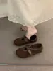 Zapatos planos tipo Mary Jane de ante marrón, puntera profunda, puntera redonda, para mujer, nueva colección otoño/invierno 2025, estilo retro, con forro adicional para abrigar, zapatos de algodón estilo Birkenstock