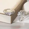 Anillo de Moda Versátil de Lujo Ligero Transfronterizo Yanbai con Forma de Corazón, Anillo Hueco de Vid de Mujer Exquisito Dulce y Elegante en Stock