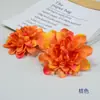 Flor de Dalía de Otoño Dalía Artificial Venta al por Mayor Decoración de Boda Paquete de Material de Flores Caja de Flores con Guirnalda de Bosque de Flores