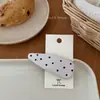 Pinza para el Cabello Estilo Coreano Blanco y Negro Inspirada en Chanel con Flequillo Lateral, Diseño de Gota de Agua, Pinza para el Cabello de Lunares Simple y Versátil, Accesorio para el Cabello Tipo Bb Clip para Mujeres