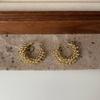 Pendientes de aro con forma de C de oro auténtico de 14 quilates bañados en cobre, superventas en AliExpress. Pendientes de aro con cuentas de metal, hebillas, sencillos y delicados, para celebridades de Internet.