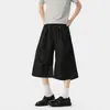Calça Curta Plissada Cáqui Unissex Estilo Americano Design Moderno Calça Casual Verão Cor Sólida Simples Calça Wide Leg