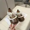 Nuevos Zapatos de Cuero para Niñas Estilo Coreano 2026 Otoño Modernos Niños Niña Zapatos de Princesa con Lazo Encaje de Perlas