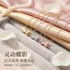 Nova Corrente de Clavícula Brilhante Full Diamond de Luxo Leve com Design Único, Colar Feminino de Laço no Estilo Chanel, Moderno e Versátil