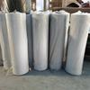Los fabricantes producen rollo de espuma EVA de 1 metro de ancho, 1 mm de espesor, 100 metros de largo, rollo de junta a prueba de golpes de espuma EVA blanca