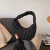 Bolsa de ombro plissada da moda deste ano para mulheres 2023 outono e inverno Novo estilo ocidental bolsa de bolinho de axila estilo ocidental
