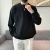 Suéter básico de entretiempo estilo ins japonés simple de cuello alto medio para hombre, top moderno ligero y maduro estilo coreano