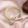 Agita el sonido de las cuentas de jade con [miles de lenguajes de flores de primavera] pulsera de flores pequeñas cálida y llena pulsera de lujo de nicho para estudiantes todo-partido