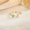 Anillo Popular Exquisito de Piedra Preciosa Ultra Brillante Nicho Lujo Ligero Personalizado para Mujer Abierto Ajustable Anillo de Gama Alta Venta al por Mayor