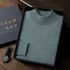 Suéter de Cachemira de Alta Gama de Primera Línea para Hombre en Otoño e Invierno Cuello Medio Caliente Superior Casual de Negocios Suéter Interior para Hombre Venta al por Mayor