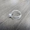 Anel de padrão de grama retro Zircon Tang Moda feminina Estilo de luxo leve Requintado Old Craft All-match High-end Open Ring