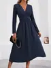 Vestido Elegante Largo de Mujer para Otoño e Invierno, Color Sólido, Superpuesto, Cuello en V, Manga Larga, Cintura Fruncida, Nuevo Vestido Largo para Mujer