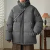 Chaqueta de algodón con capucha para hombre, nuevo estilo de invierno, corte holgado, adecuada para transmisiones en vivo transfronterizas, abrigo de algodón con capucha, chaqueta acolchada, estilo corto, abrigo de algodón cálido