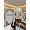 COLECCIÓN OFICIAL de otoño: una blusa chic y elegante de estilo francés con un delicado efecto brillante, con un diseño de un solo hombro y mangas largas, estilo 29031