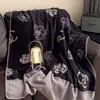 Manta de cashmere sintético grau A, espessa para o inverno, feita de veludo de leite, adequada para cochilos no escritório, como capa de sofá ou como xale.