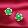 Elegantes Brincos de Jade Verde Flor de Ameixa Jade Hetian para Mulheres, Novos Brincos Florais Estilo Chinês