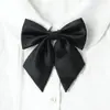Pajarita Académica Estilo Japonés Jk para Fotos de Graduación Femeninas, Pajarita Borgoña de Uniforme Escolar, Camisa sin Corbata, Flor de Pluma Roja en el Cuello Tendencia