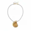 Collar de concha metálica con cordón de seda transfronterizo europeo y americano, simple y versátil, cadena para la clavícula estilo vacacional, accesorio de lujo ligero y de alta gama