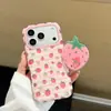 Funda Rosa Rayada de Lunares con Soporte de Fresa para iPhone 17 Pro Max, Adecuada para iPhone 16 Pro, Doble Capa 15 Pro