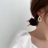 Brincos Coreanos Dongdaemun Femininos Simples Versátil Retrô Elegante Brincos de Pérola de Água Doce Tarraxas Brincos Estilo Frio