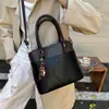 Bolso de Moda Otoño Mujer 2026 Nuevo Tejido Elegante Bolso de Mano Alta Gama Gran Capacidad Elegante Bolso para Viaje al Trabajo Mujer