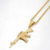 Colgante de metralleta con diamantes incrustados de acero de titanio, estilo hip hop, popular y a la moda, personalizado, para hombres y mujeres, collar informal para parejas