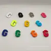 Metal Multicolor Letras Inglesas Macarrón Dopamina Universal Ropa Bolsa Broche Accesorios
