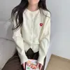Suéter cárdigan para mujer 2026 nuevo modelo, tejido de punto con estampado de corazones para primavera y otoño, nuevo top de corte holgado para otoño e invierno con botones en forma de corazón