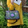 Bolsa de Bordado de Yunnan Bolso Cruzado para Mujer Bolso de Bordado de la Nacionalidad Yi Estilo Étnico Bolso de Flor de Peonía Nuevo Artículo Bolsita de Tela de Mano