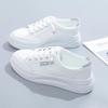 Zapatos blancos pequeños para mujer 2025 nuevo primavera y otoño suela gruesa versión coreana de moda versátil nicho deportivo explosión zapatos casuales de skate para mujer