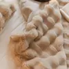 Otoño e Invierno Toscana Imitación Piel de Conejo Espesada Manta de Felpa Manta de Sofá Cubierta Manta Avanzada Cálida de Lana
