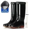 Botas de lluvia de goma engrosadas, resistentes al desgaste, con estampado de camuflaje, para hombres y mujeres, que proporcionan calidez, resistencia a ácidos y álcalis, y cuentan con un diseño de caña alta, suelas antideslizantes, y son adecuadas para uso industrial, lavado de autos y como botas de agua.