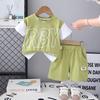 Roupa Infantil Terno de Verão Algodão 2025 Verão Novo Estilo Menino de Tamanho Pequeno e Médio Manga Curta Terno Inglês Conjunto de Duas Peças com Combinação de Cores Lote