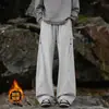 Calças impermeáveis forradas com fleece para outono e inverno, calças cargo retas largas masculinas da moda para atividades ao ar livre, calças casuais grossas