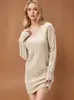 Suéter de Malha Feminino Casual Moda Europeu e Americano Outono e Inverno 2025 Novo Comprimento Médio Gola V Cor Lisa Torcido