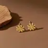 Pendientes de Acero Inoxidable de Alta Gama en Oro de 18 Quilates de Estilo Popular Europeo y Americano con un Diseño Único y Joyería de Aro con Perla