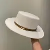 Chapéu de Lã de Topo Plano Outono e Inverno Moda Feminina Versátil Retrô Chapéu de Coco Preto Estilo Britânico Europeu e Americano Chapéu de Jazz Largo Masculino